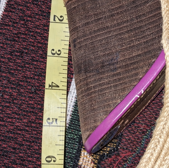 Size 7 1/2 Purple Heel - Picture 4 of 4